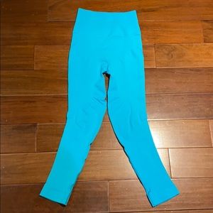 Lululemon zone in cropped legging tight pant